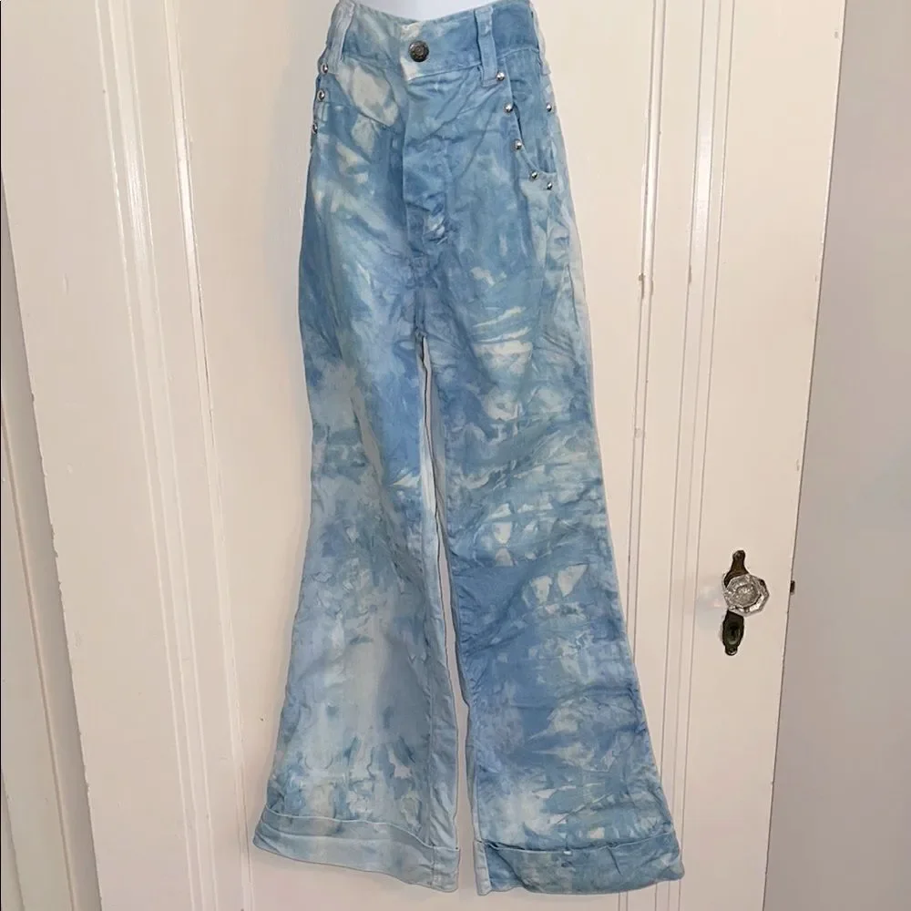 Vintage 70s Mambro Girls Blue Tie-Dye Bell Bottom Cuffed Jeans with Silver Studs